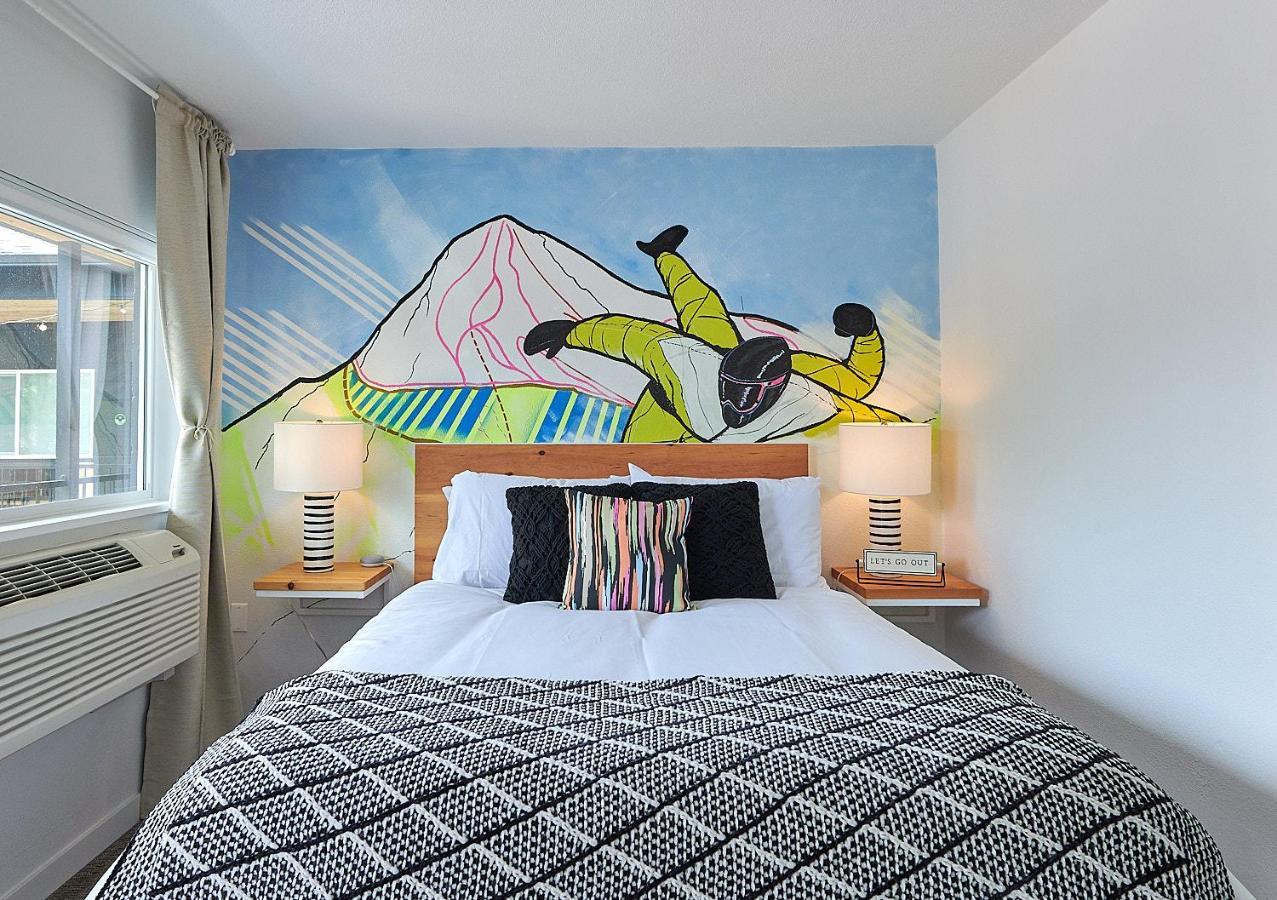 Kenton Hotel 2*